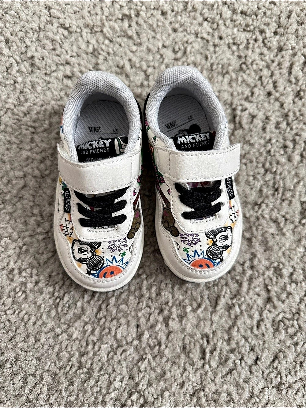 Zara/Disney Kids Mickey Mouse Sneakers White & Black